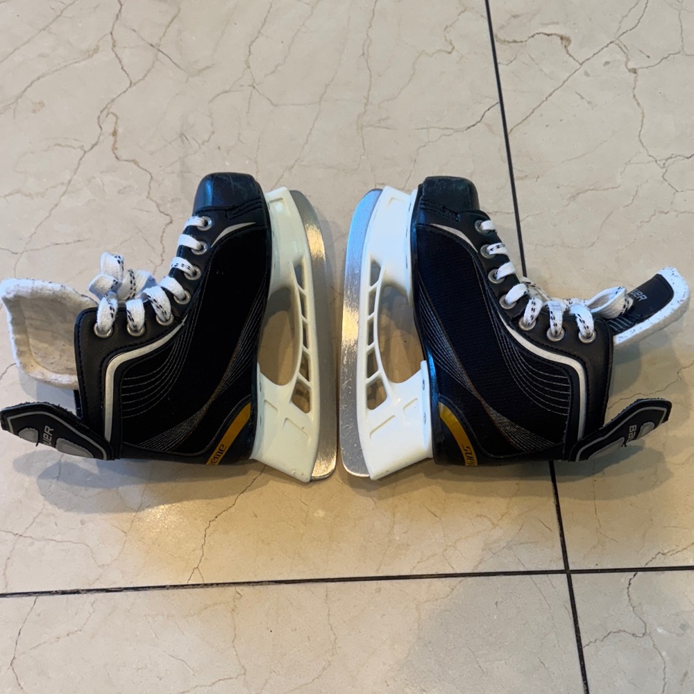 Bauer Kids Ice Skates - Black and White